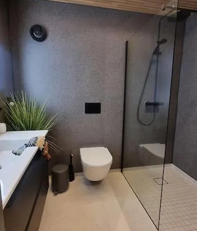 With Amazing View! Free Parking Tomasjorda